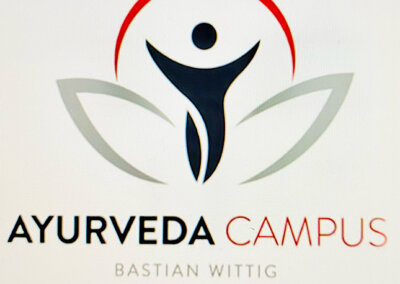 Logo des Ayurveda Campus Schwerin von Bastian Wittig